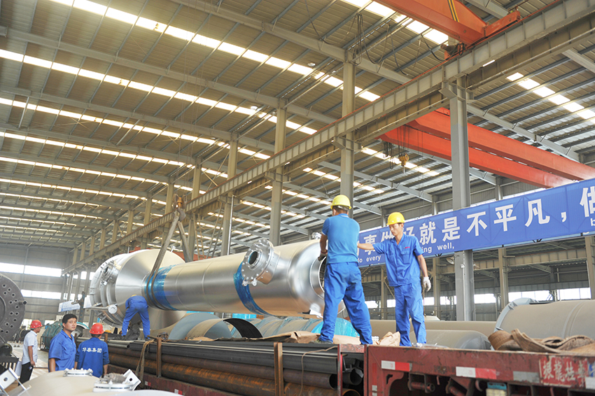 河南华泰智能装备集团100T/D大豆油精炼项目启运辽宁